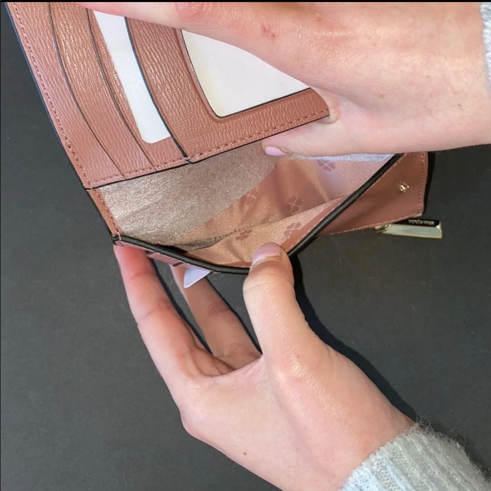 Kate Spade Wallet - Picture 4 of 6